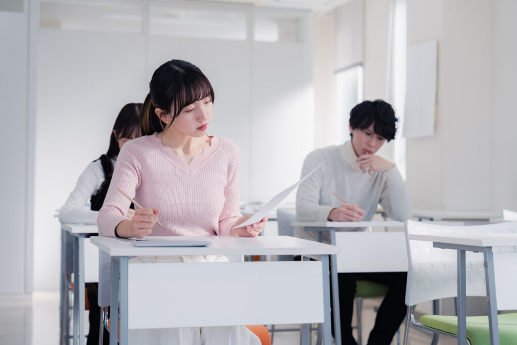 歯科医師国家試験は「正常」なのか― 毎年1000人以上が脱落する構造的問題 ―